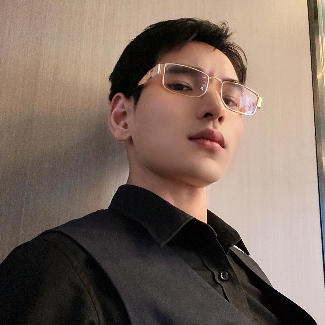 AAA工程服务 小余