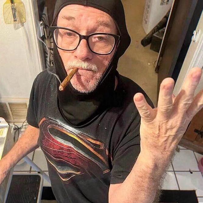 懒大王🍔