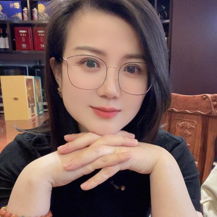 Marina Zhang