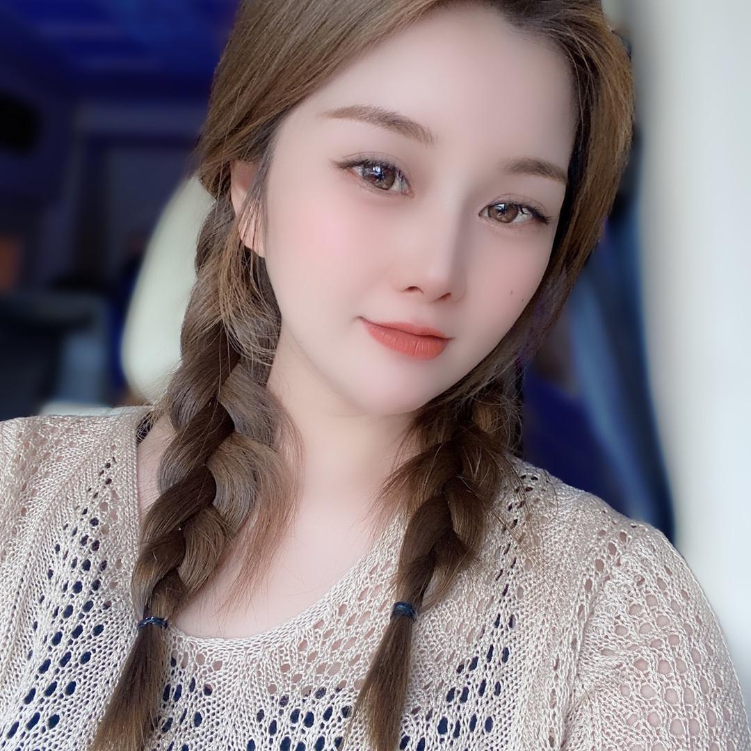 潘集区玫瑰坊女装店