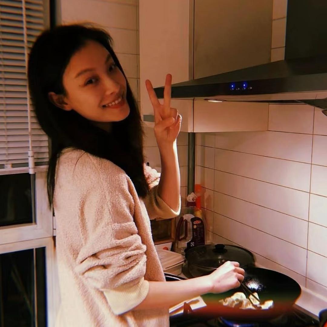 晚上十点睡