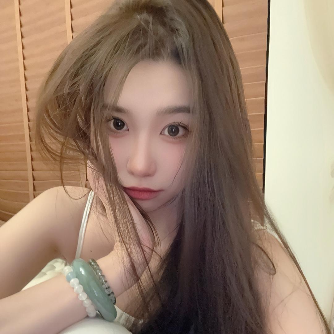 一只喵了个咪