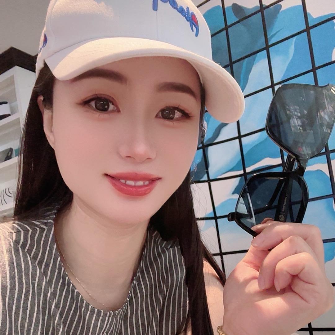 @南城卖鱼汤粉的付瑶