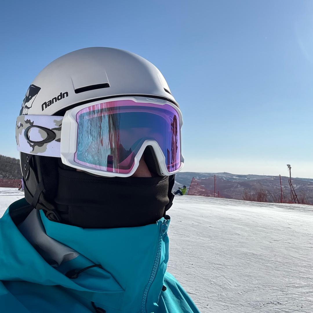 和成天下赞助滑手