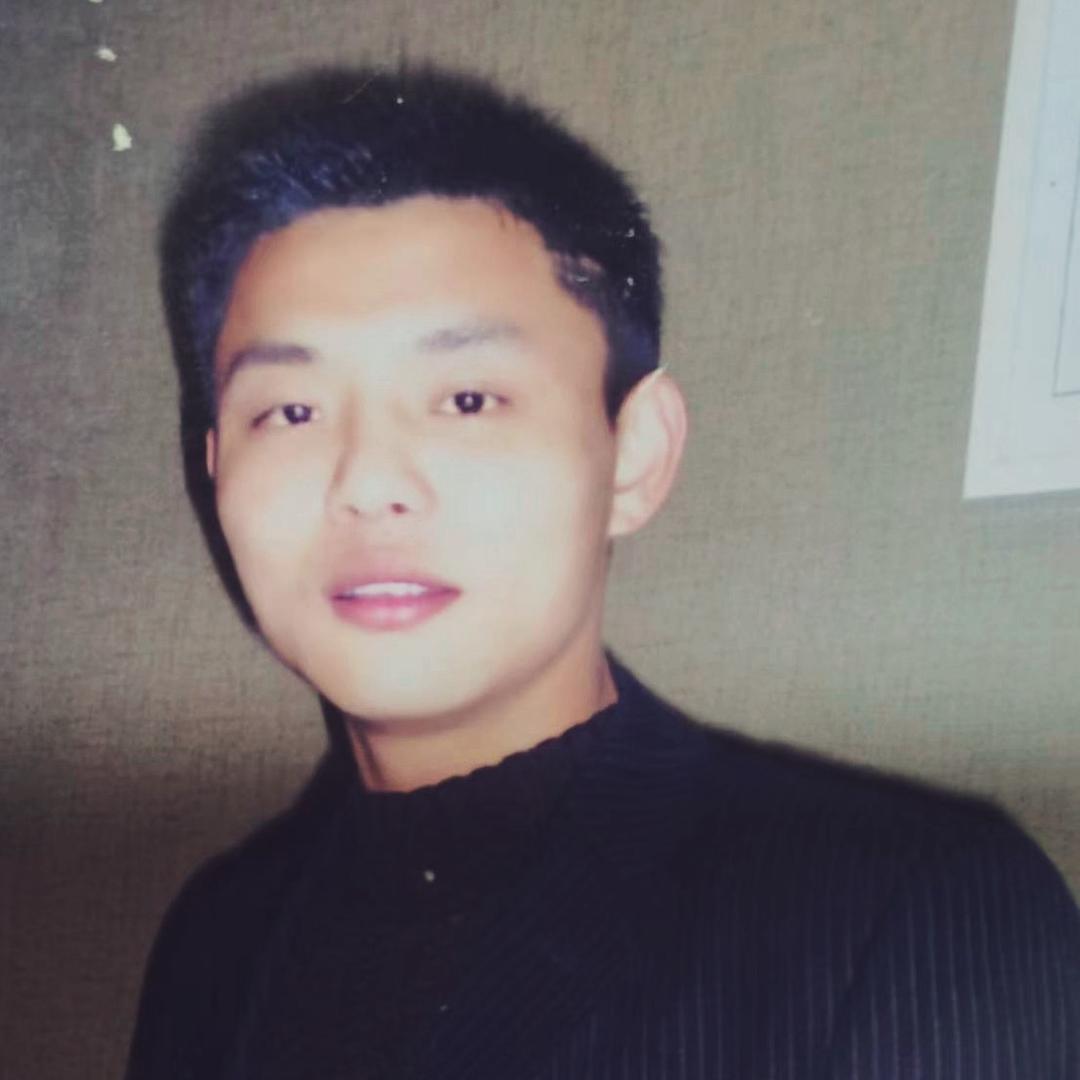 @狮子座孙大叔（81年8月的🐔）