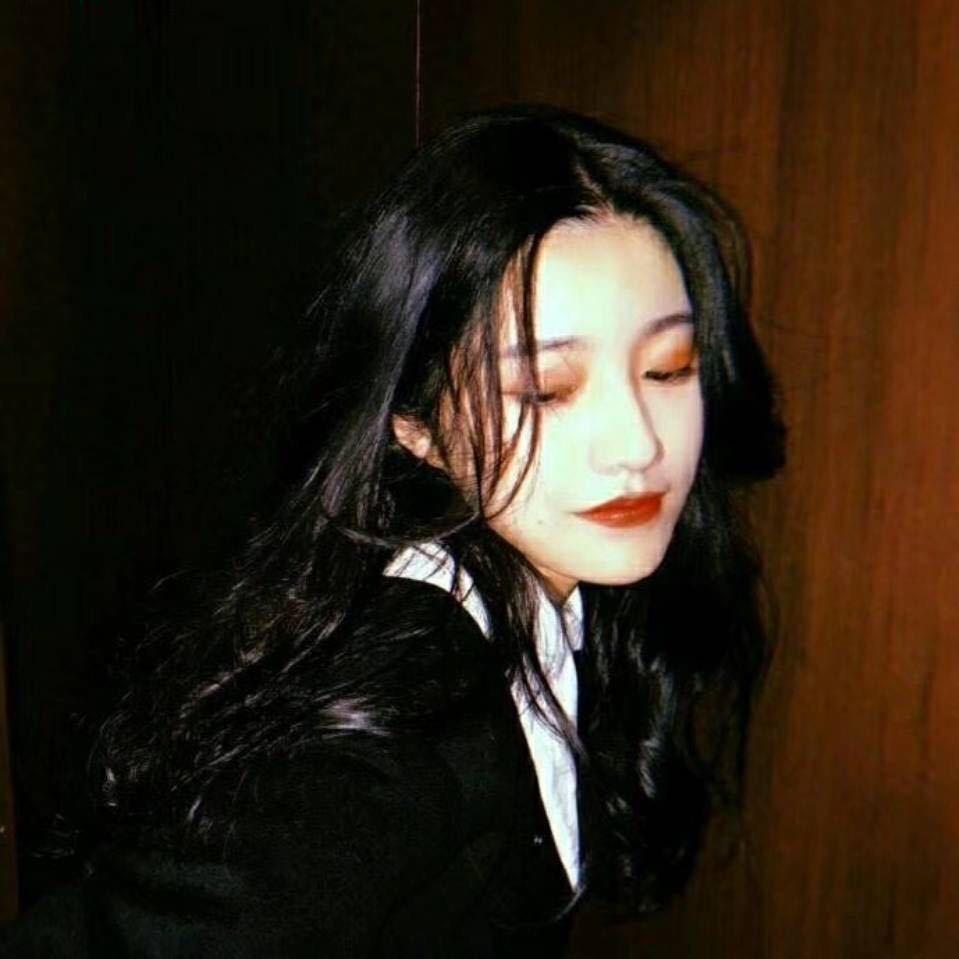 Ann玲安HU头像