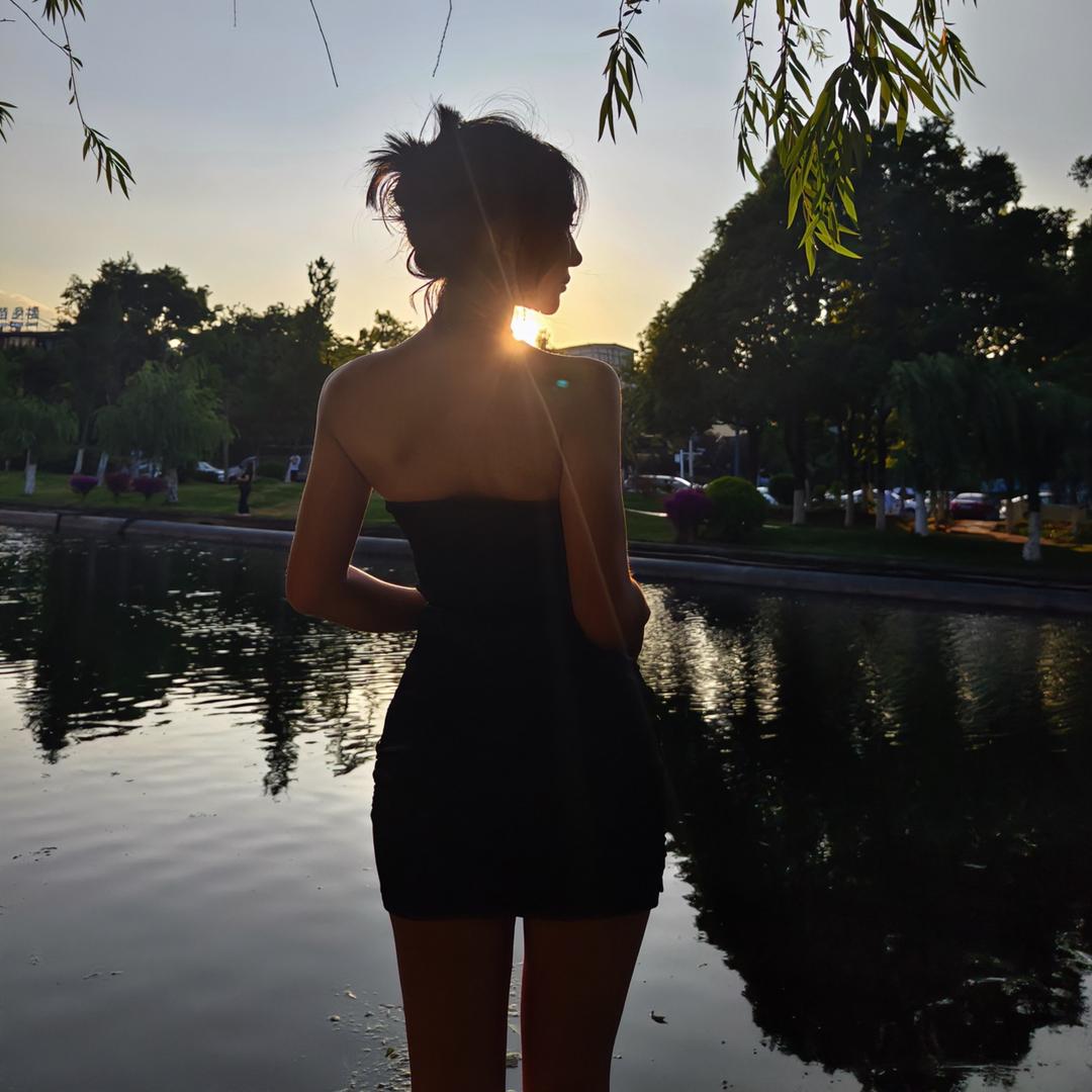 八方来财千般如意