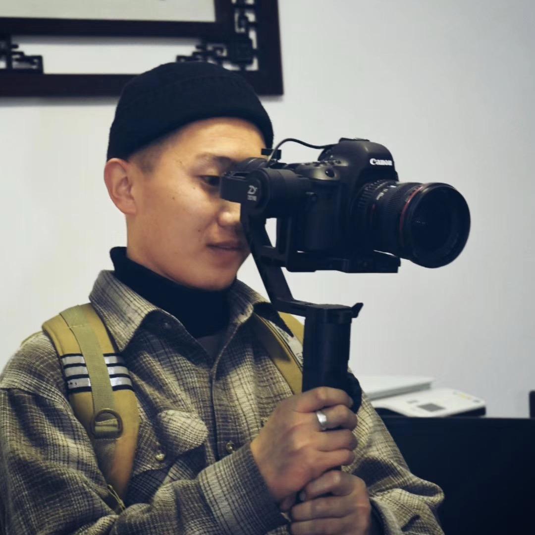 阿拉木斯
