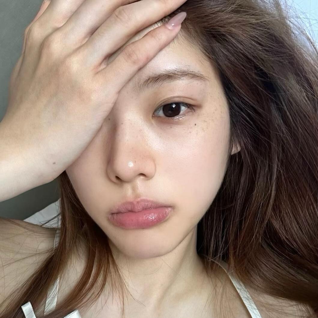Ww .