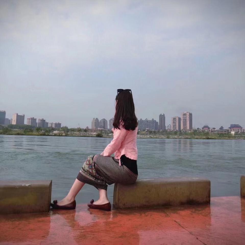 仓库直招果果