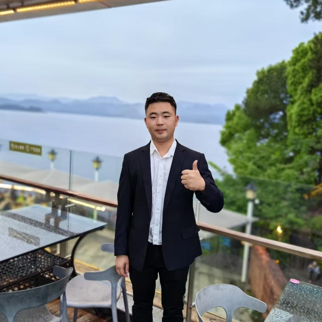 阿坤原创服饰