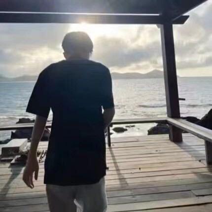 爱😴的🐟