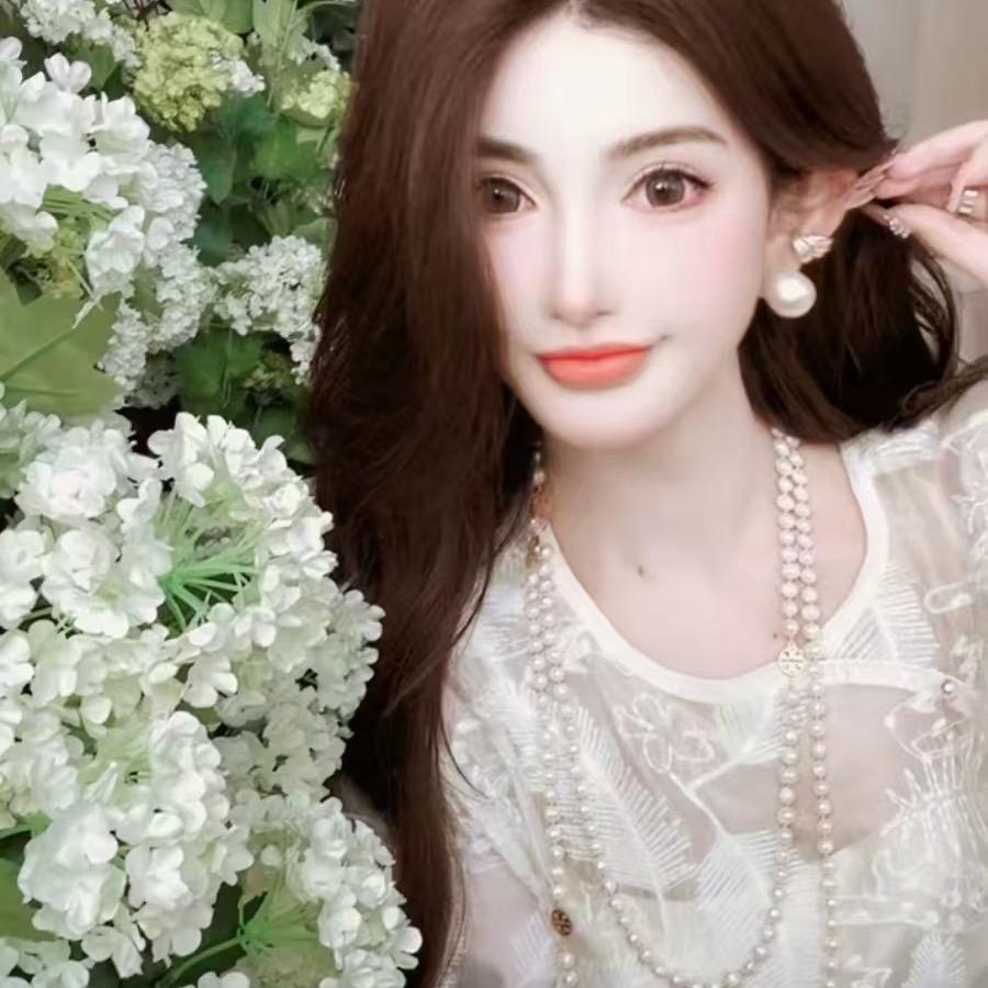 黄加蓝服饰穿搭