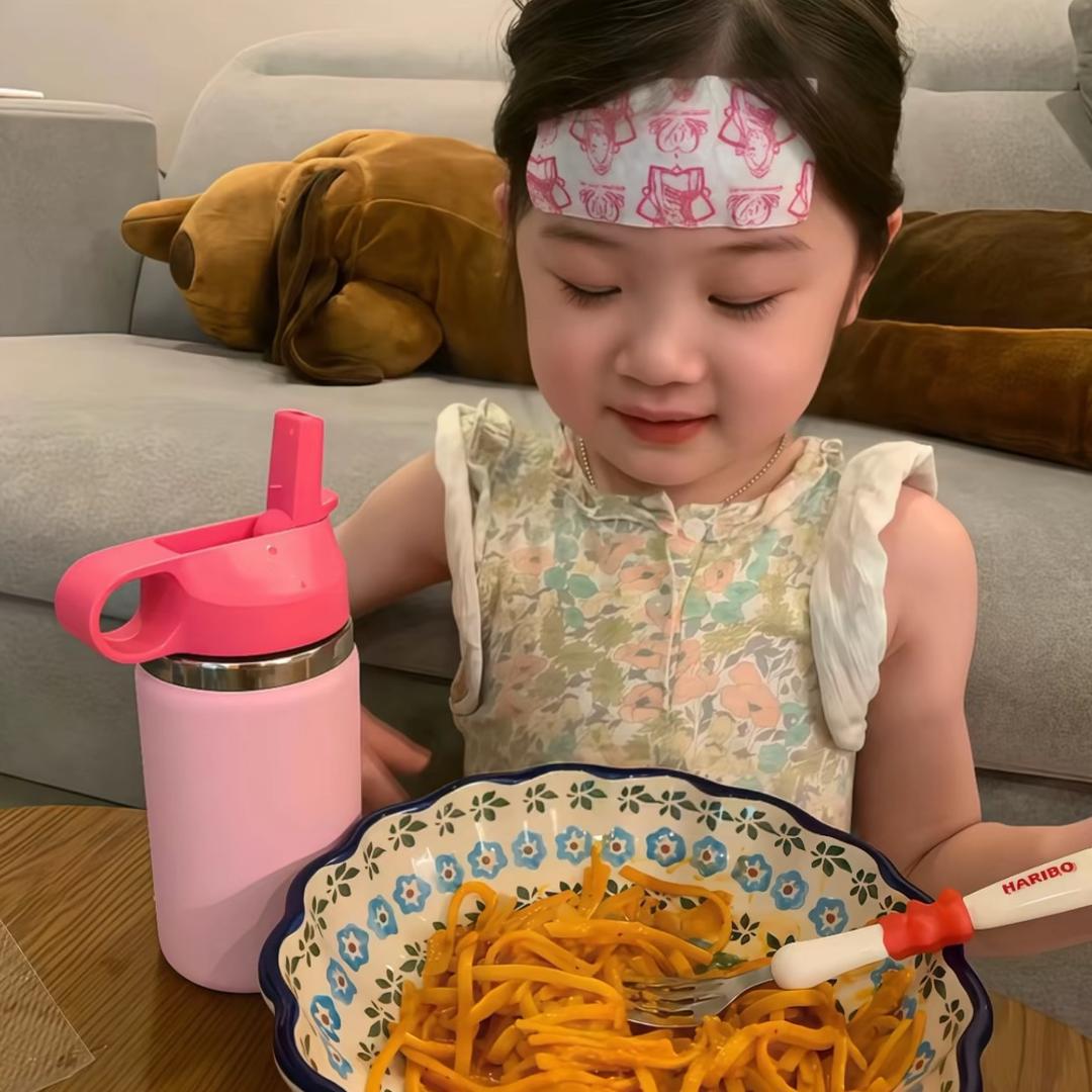 玲玲耶.