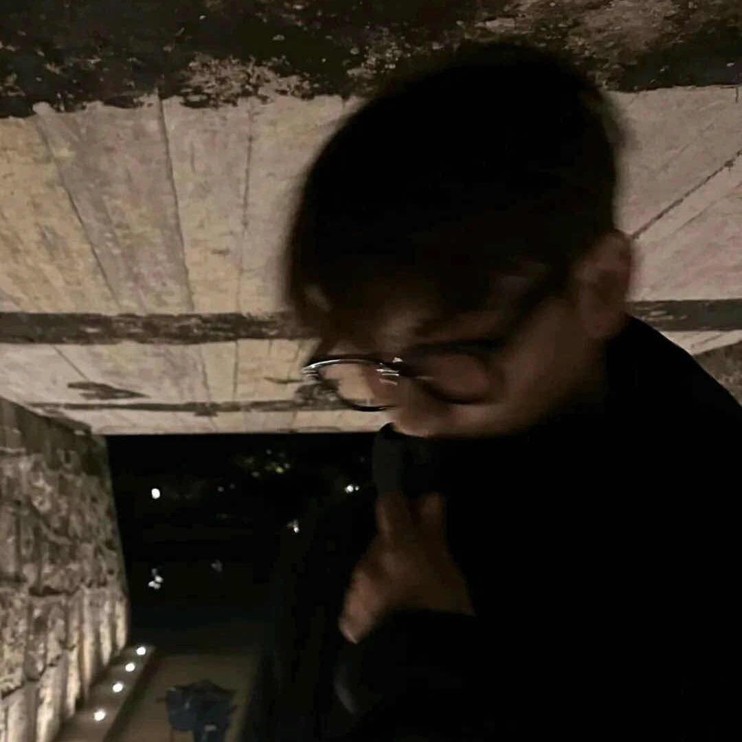 七安「禁止偷看我橱窗」