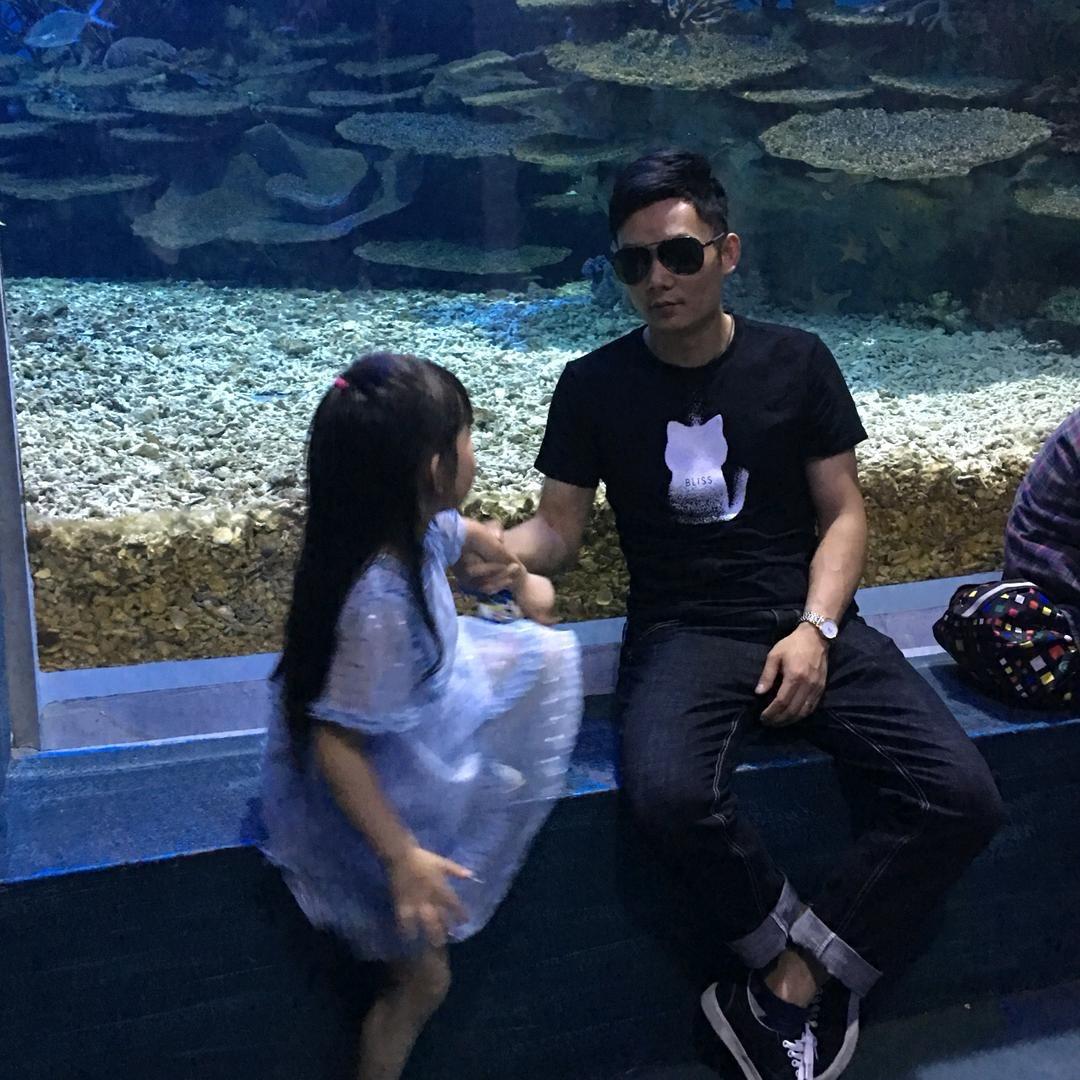 搞运营的老万
