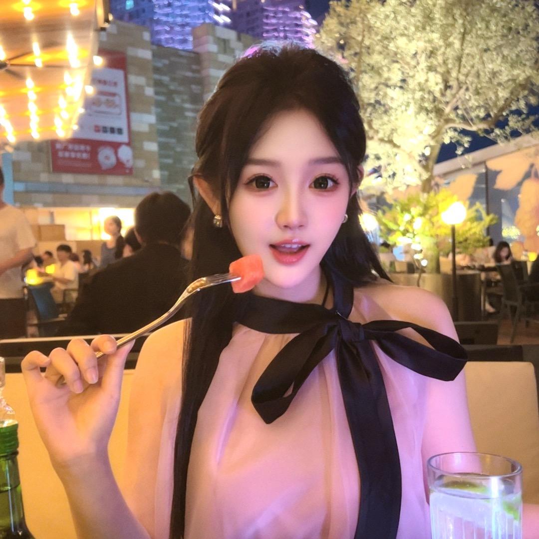 小鳄鱼🐊.