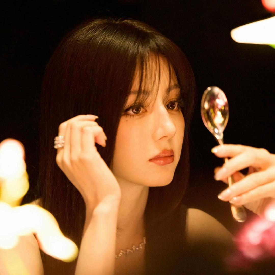蜜蜜