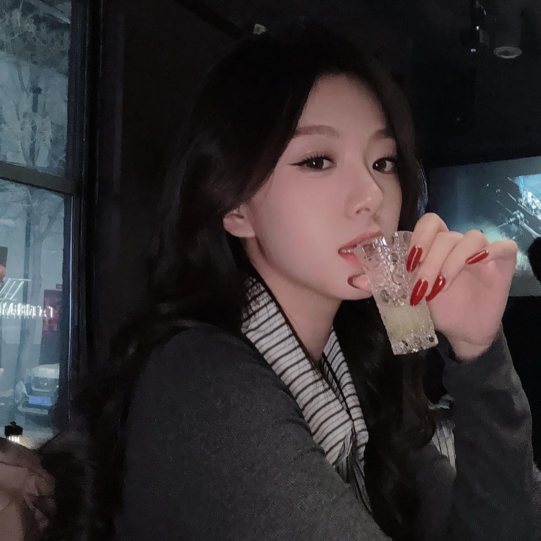 何美菜菜子