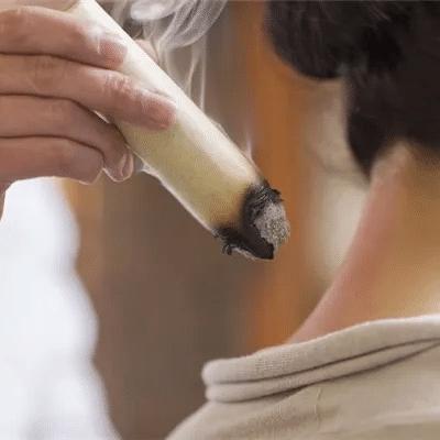 简艾弘康(胶南海王路店)官方号