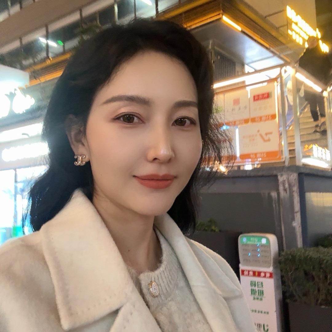 深圳本铃电动车