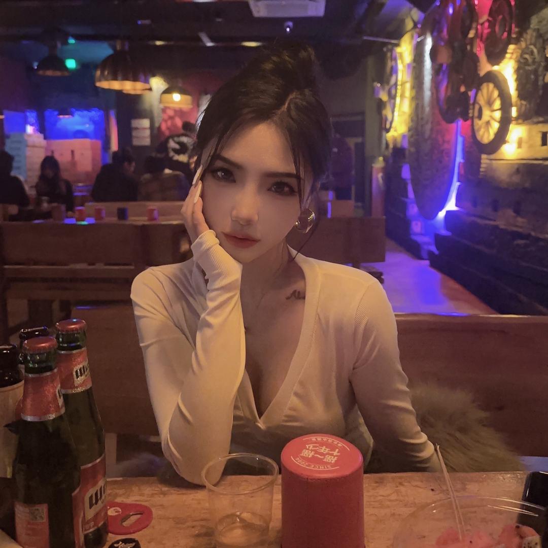 老安爱吃麻辣烫
