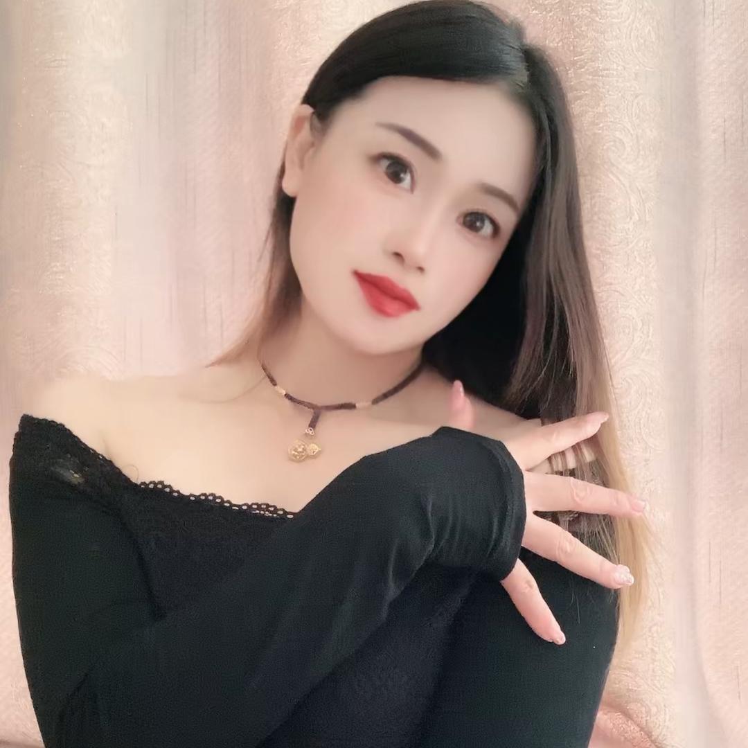 雨中滴玫瑰🌹