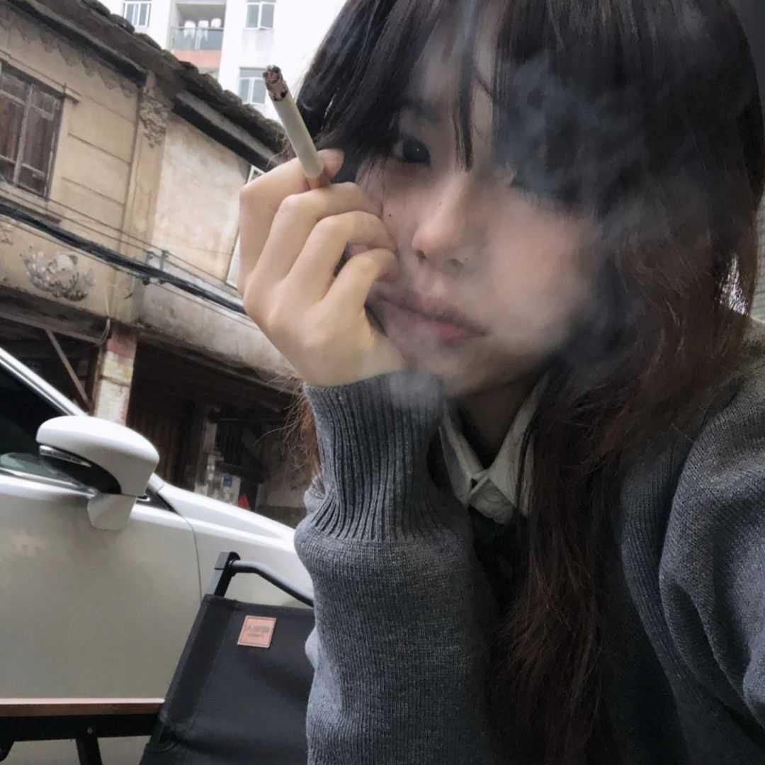 石见.