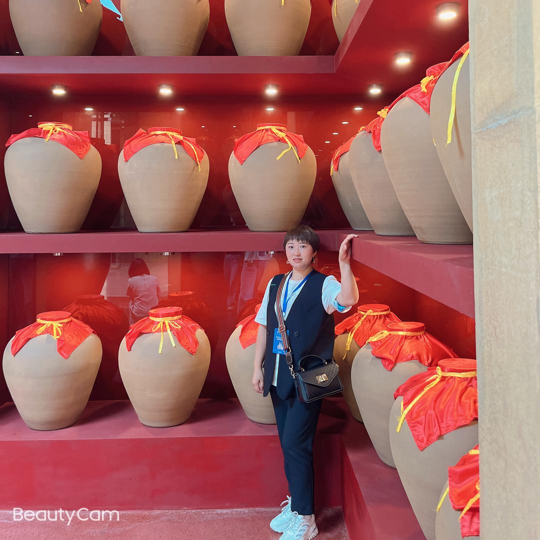 南柯一梦&专业下乡烤酒的花妹