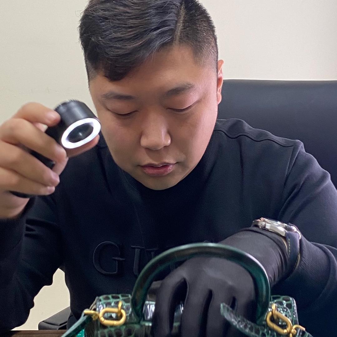 安大明白奢侈品