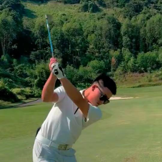 阿龍⛳🏌