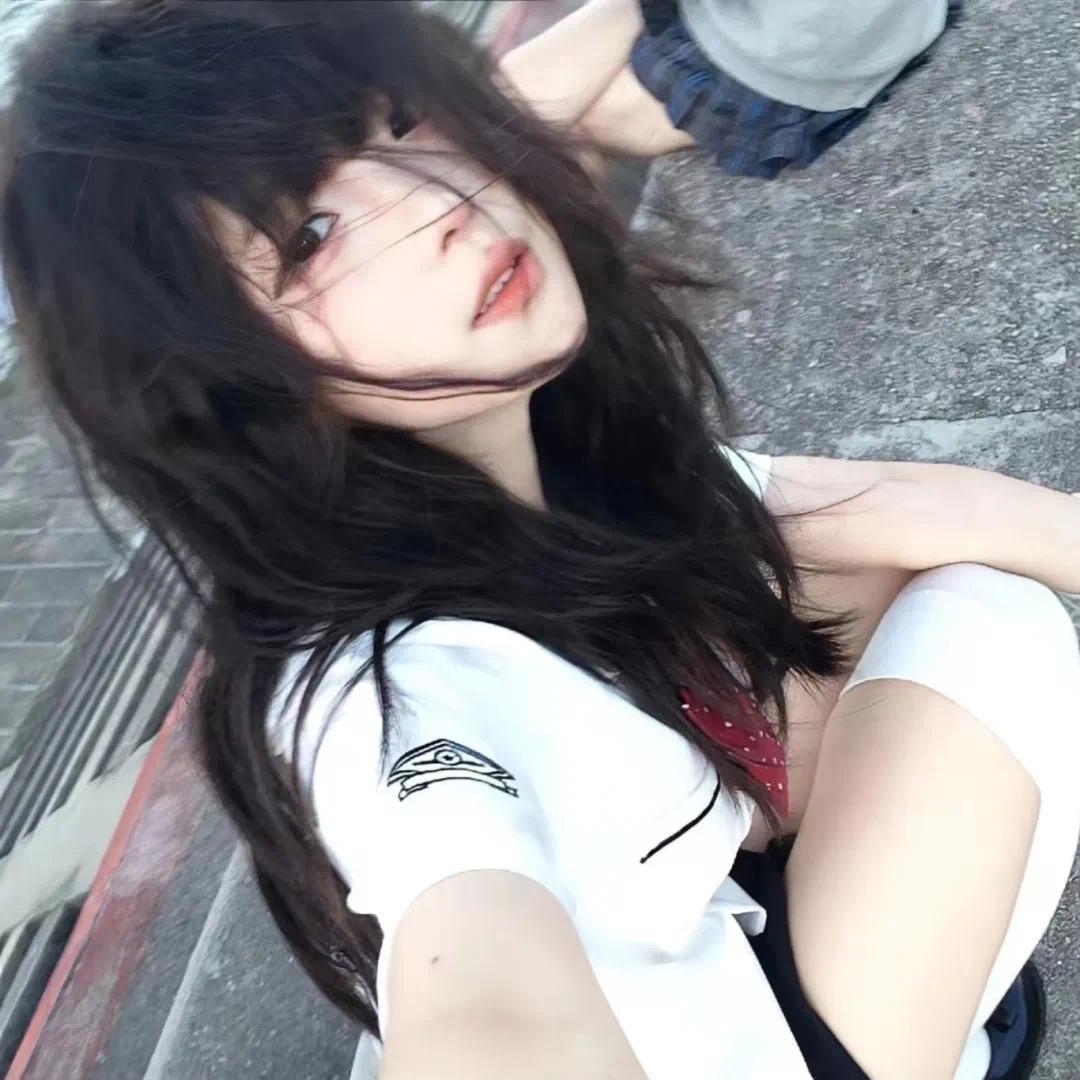 不与梨花同梦