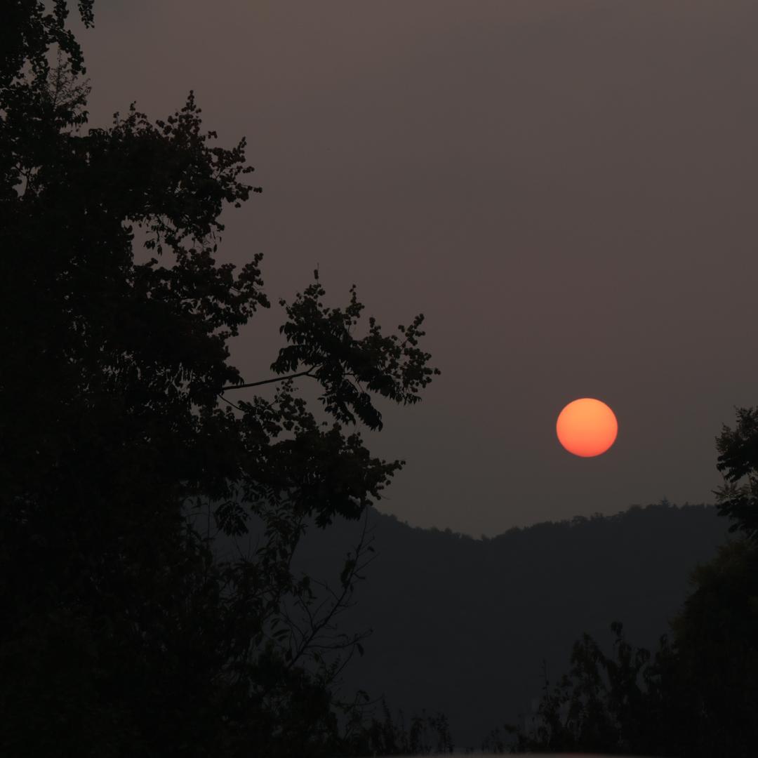 山河,