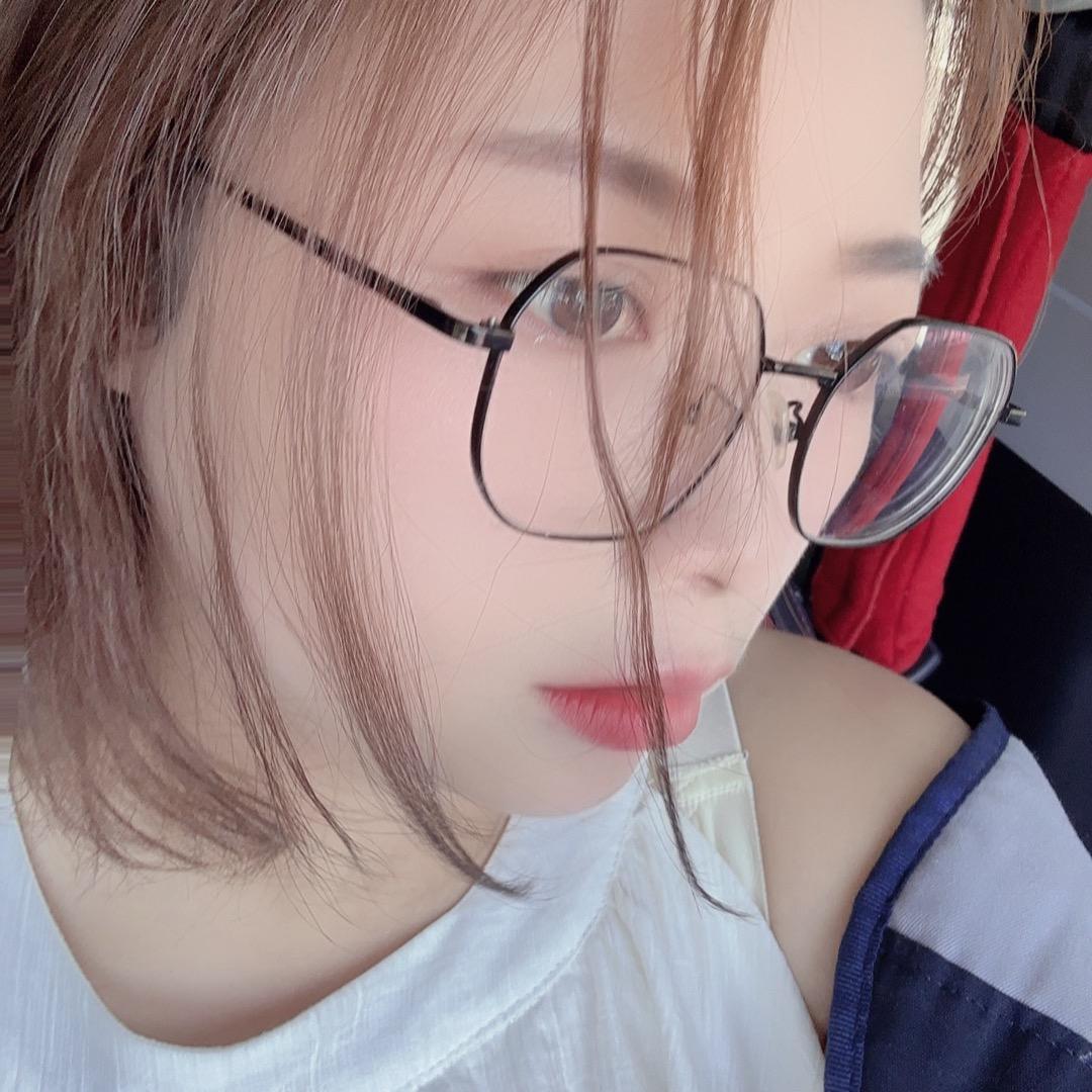 梅烦恼的梅梅