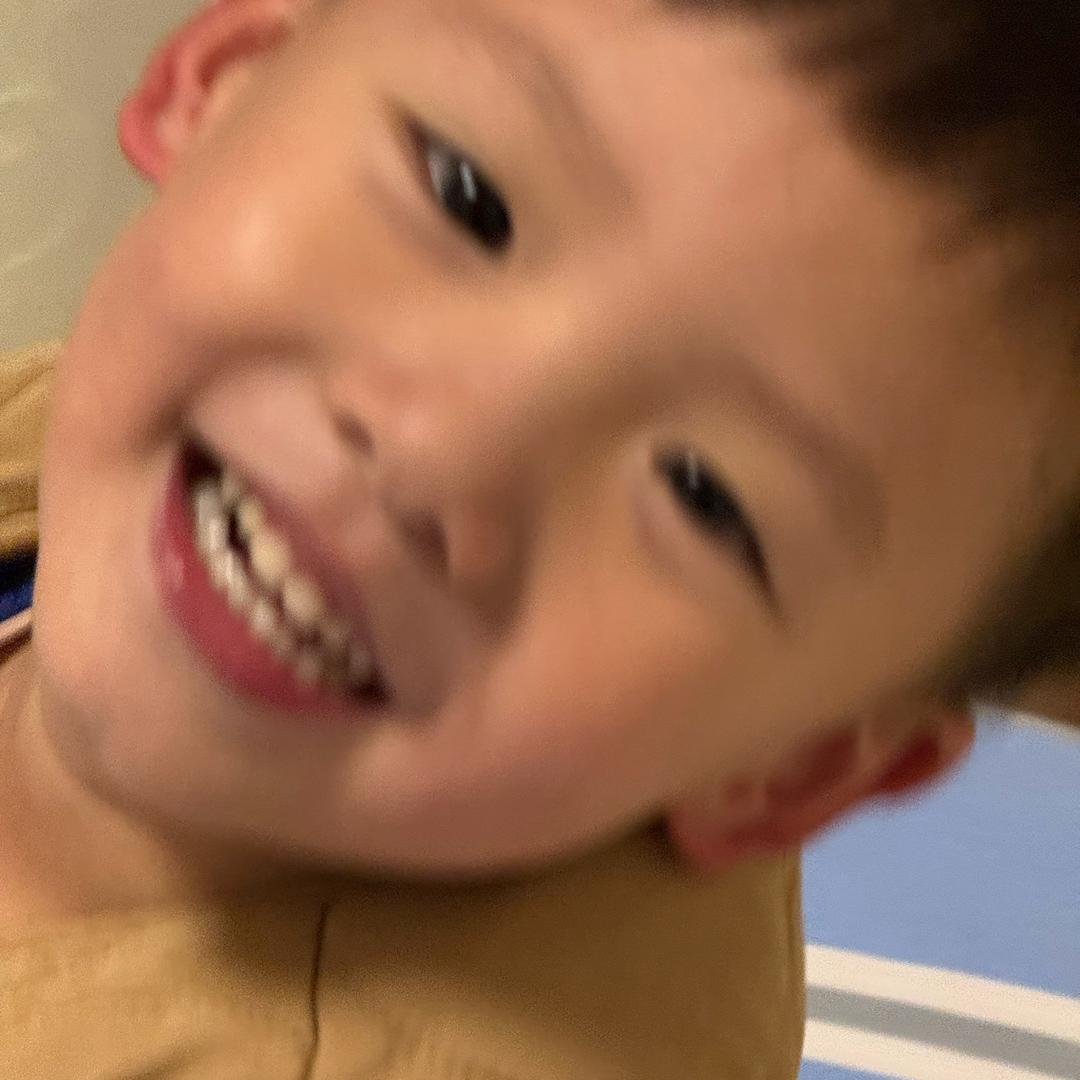 小尾巴biubiu