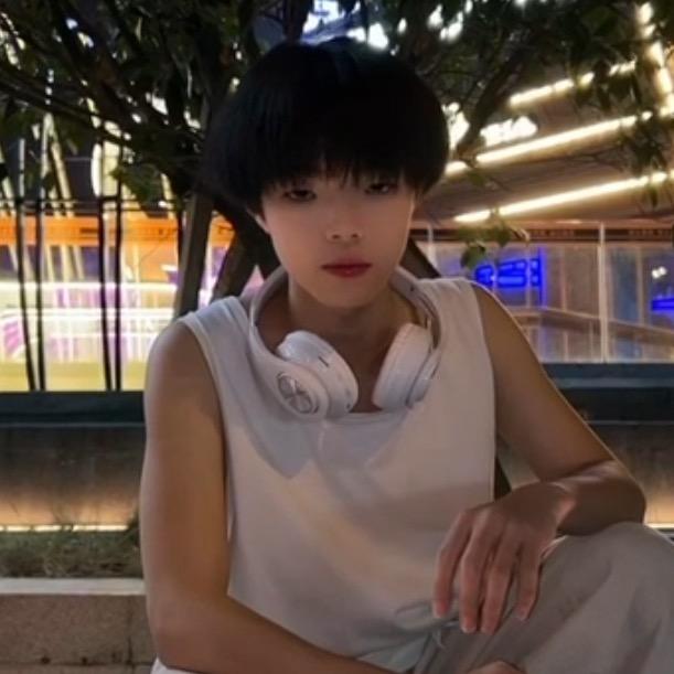 Bert-李博谦宇