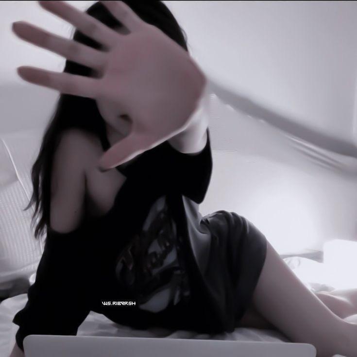 F33lLik3Dyin
