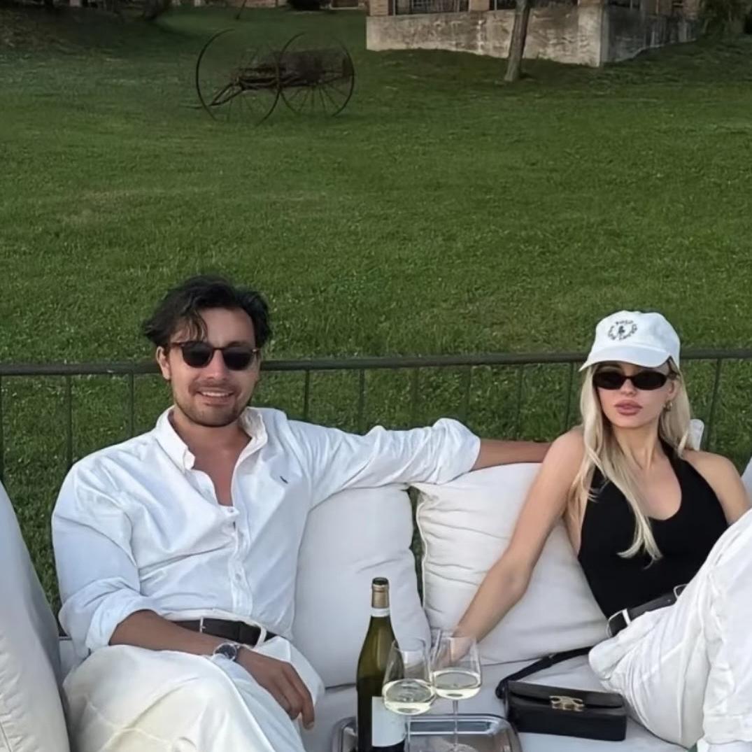 小雨精品商贸行