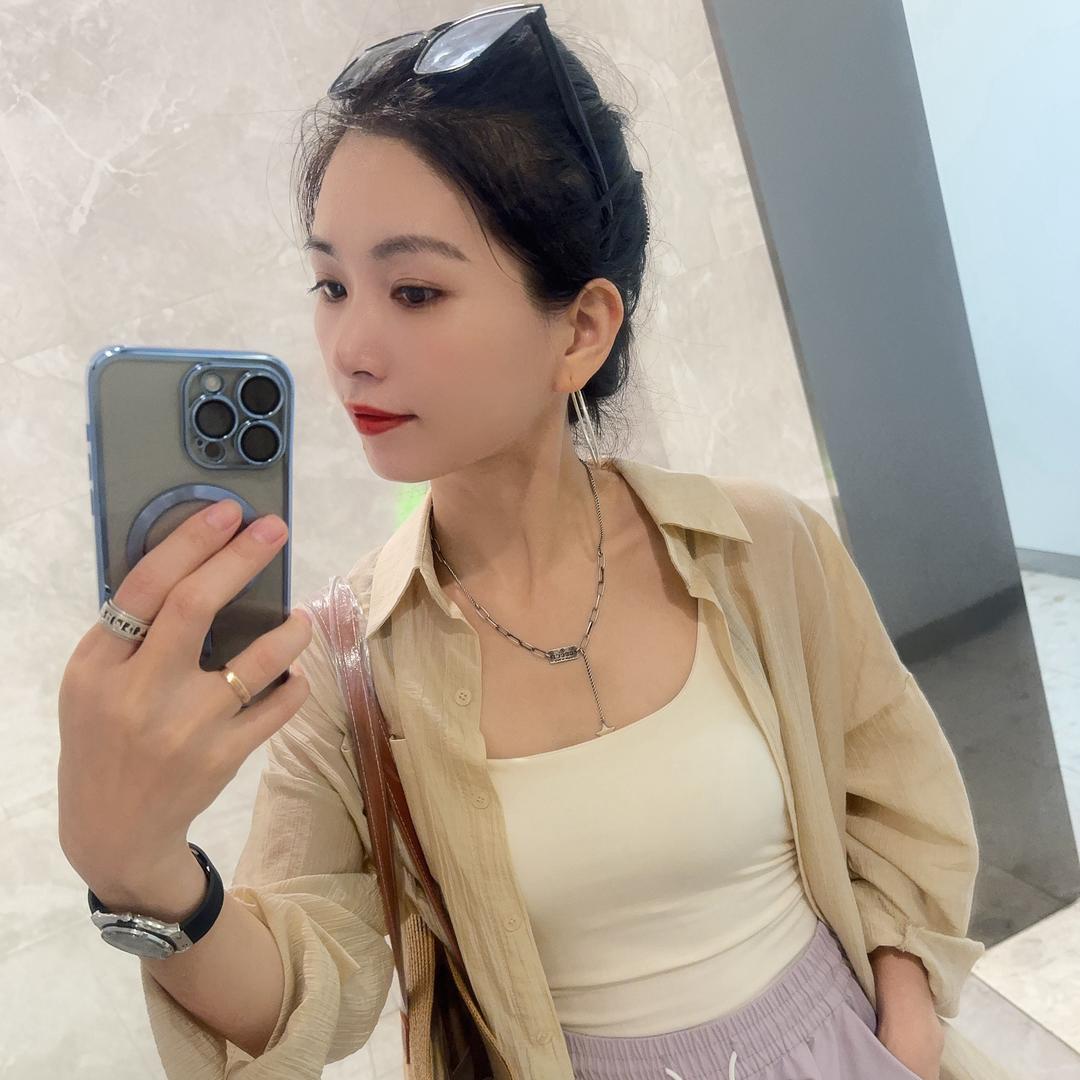南安水头李自由服饰店