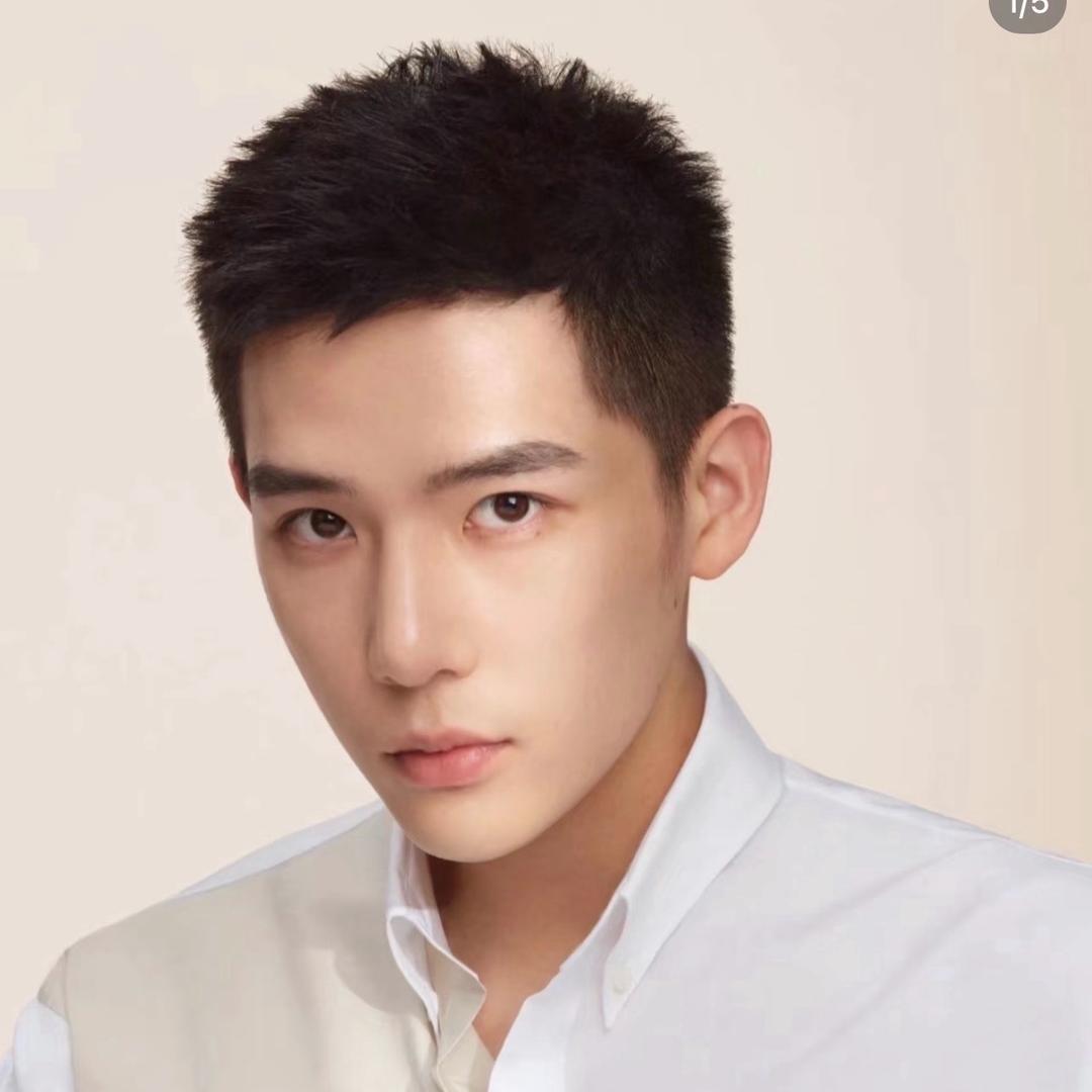 护肤哲学-余老师