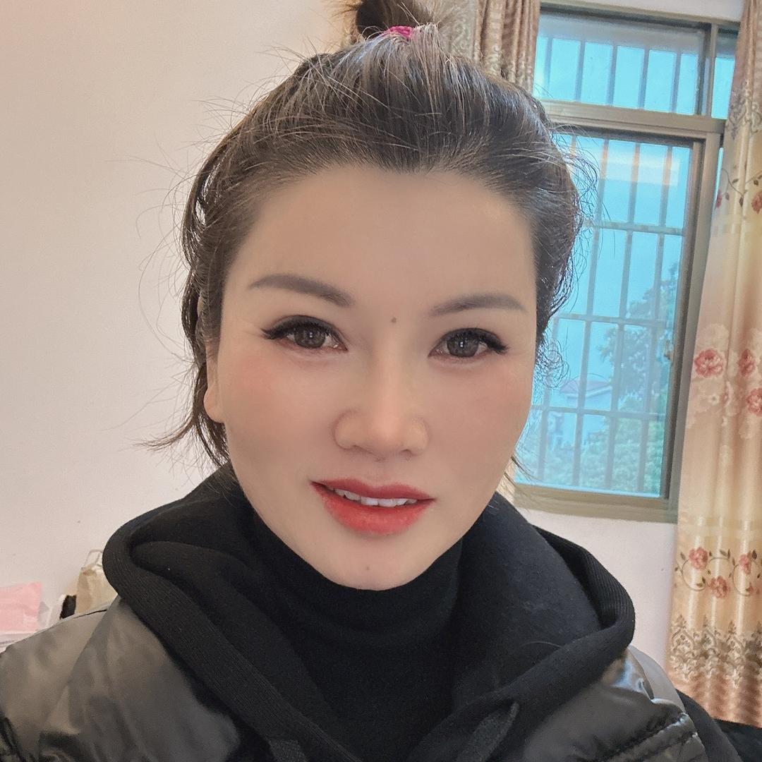 唐果（阿丽老师团队摄影师）