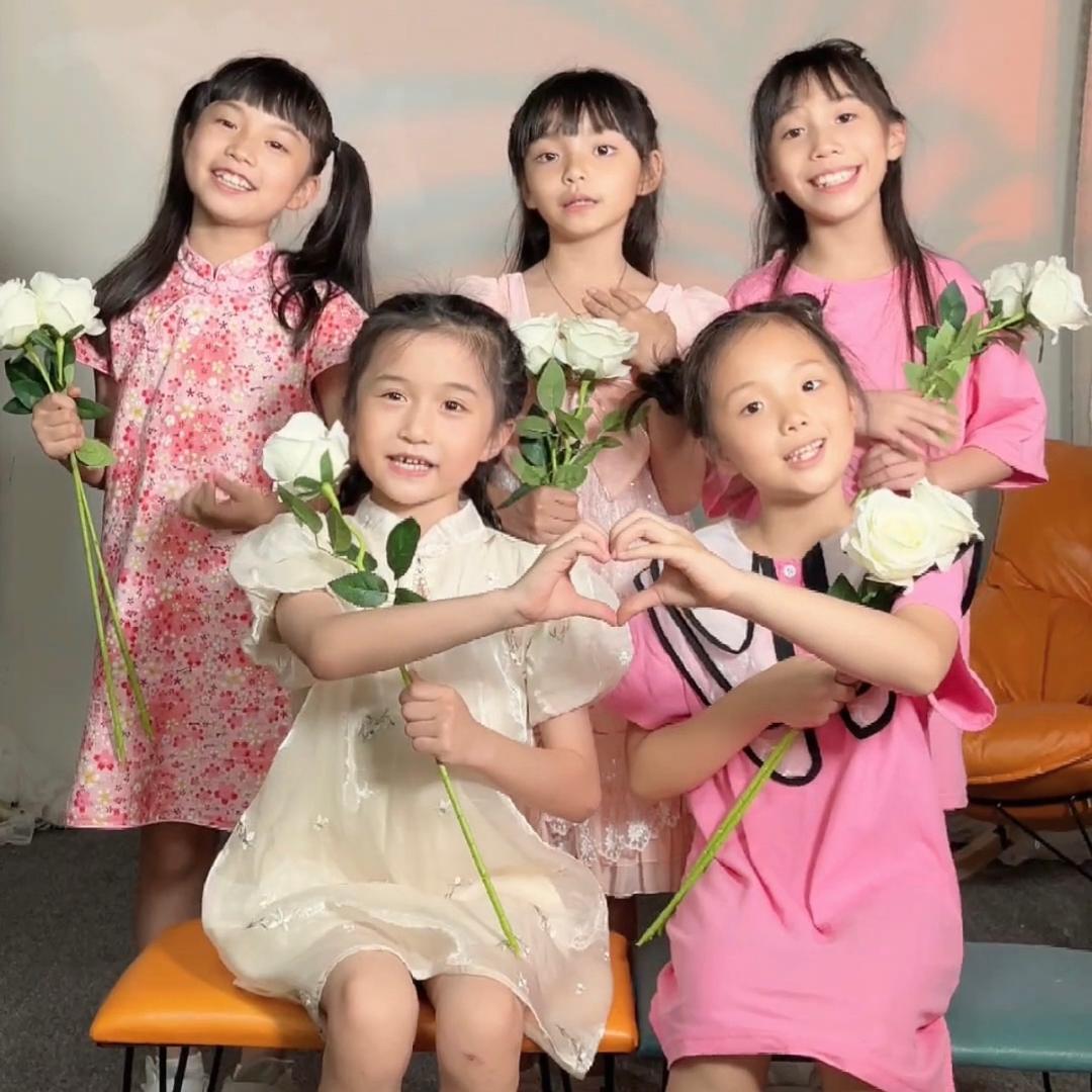 逆光童声少年