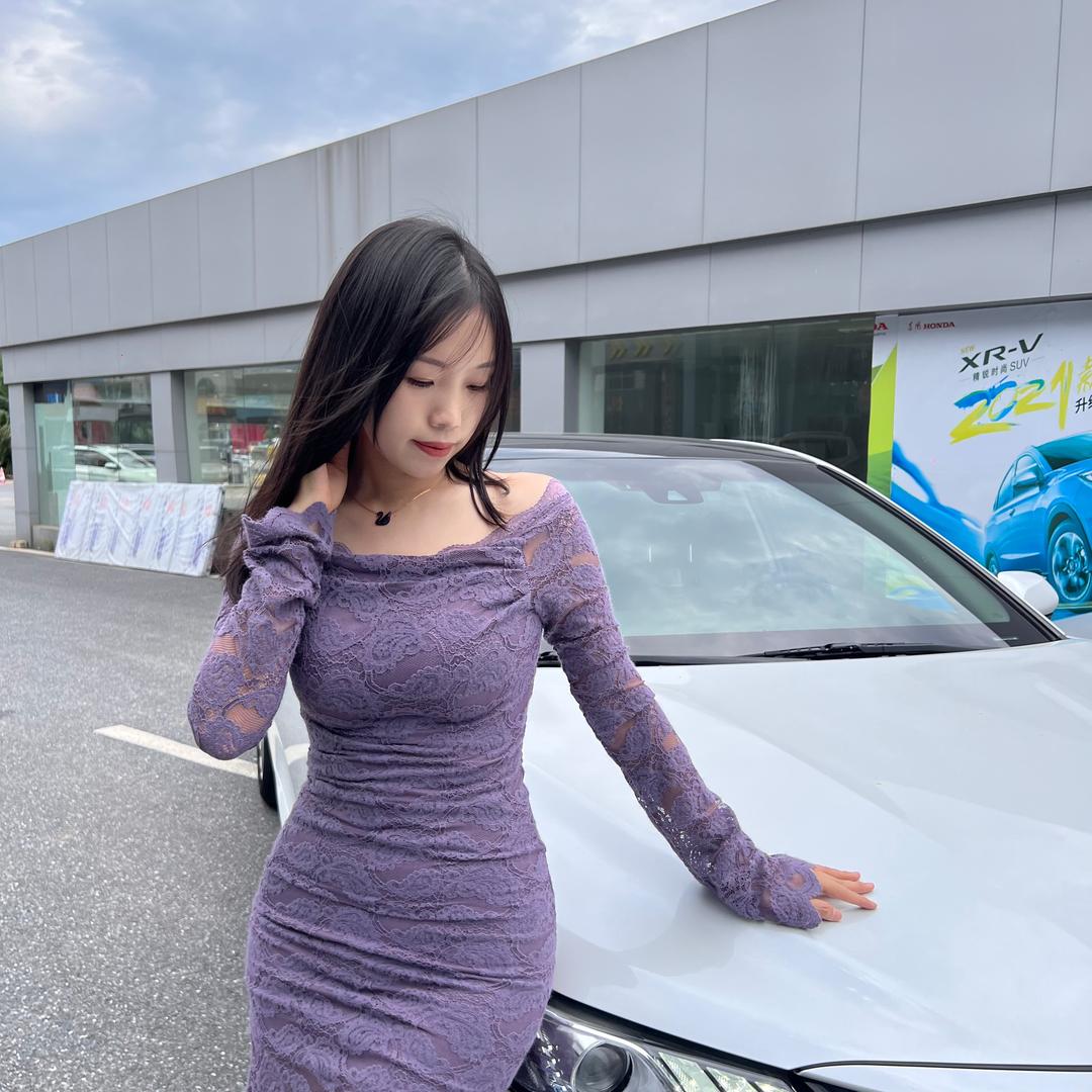 白雪雪二手车