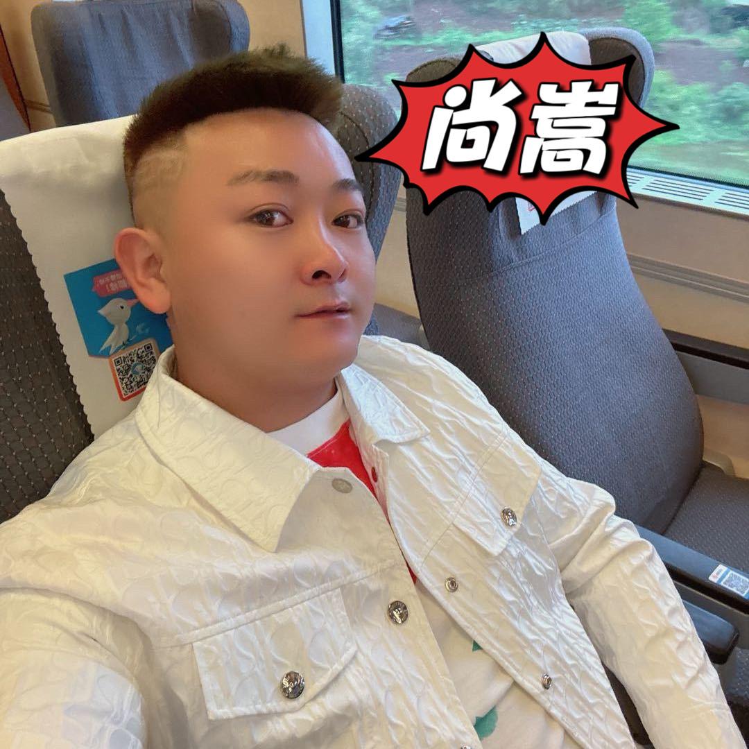 尚嵩二手车