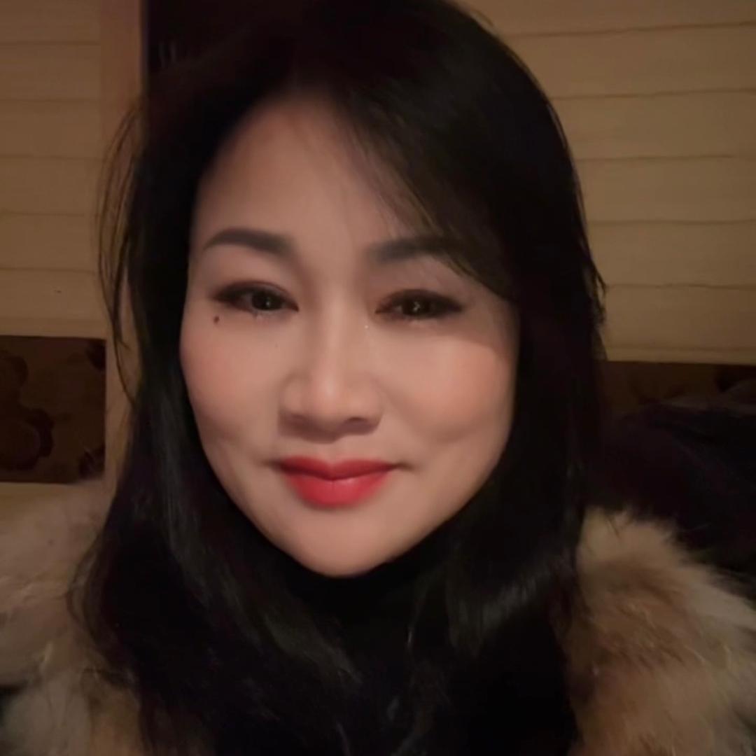 YY