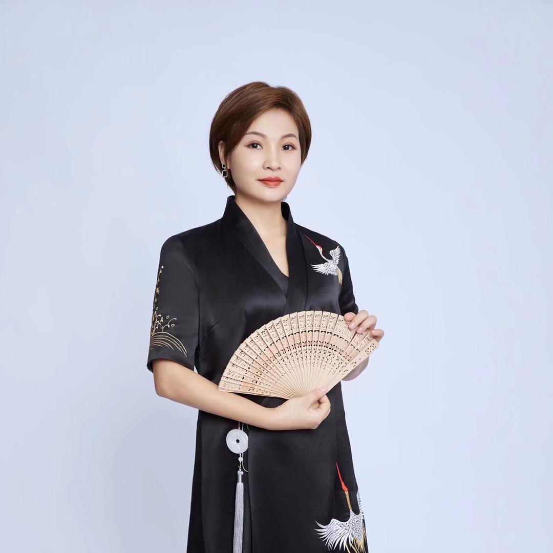 JRAMS灿妮纹绣美学