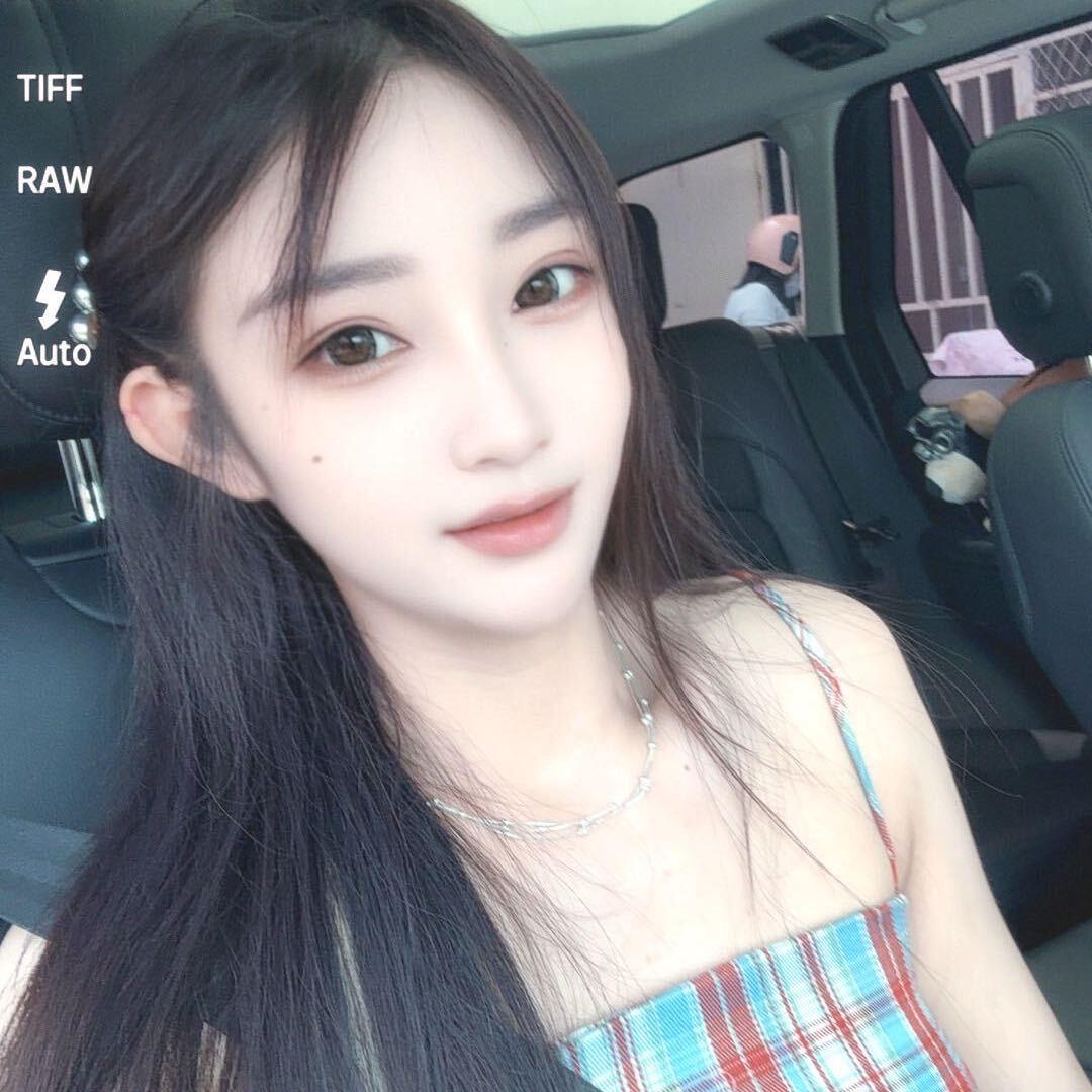 W 。