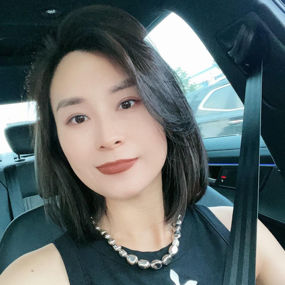 新郑市琳娜欧韩服装商行