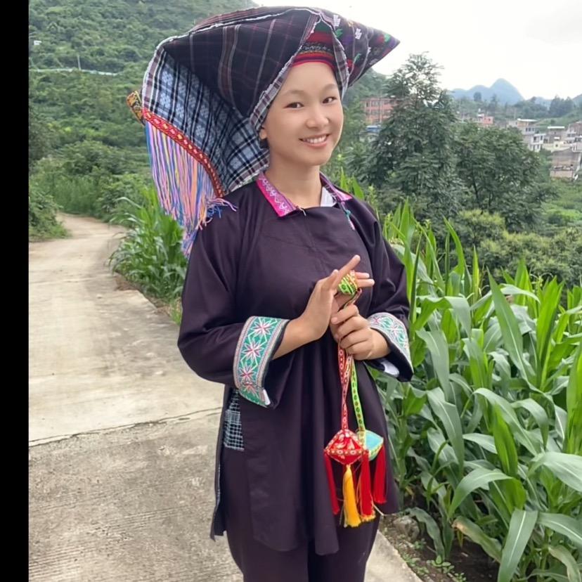 罗草妹