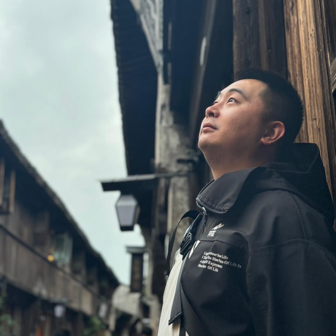 别跑哈士奇